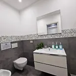 דירה Homeholidaysanremo - Luxe & Glamour סנרמו
