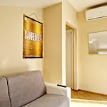 Homeholidaysanremo - Luxe & Glamour Lejlighed *