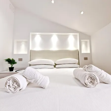 Apartman Homeholidaysanremo - Luxe & Glamour *