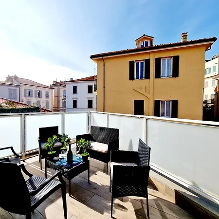 Homeholidaysanremo - Luxe & Glamour Appartamento