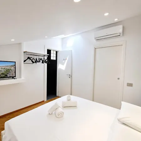 Homeholidaysanremo - Luxe & Glamour Apartman