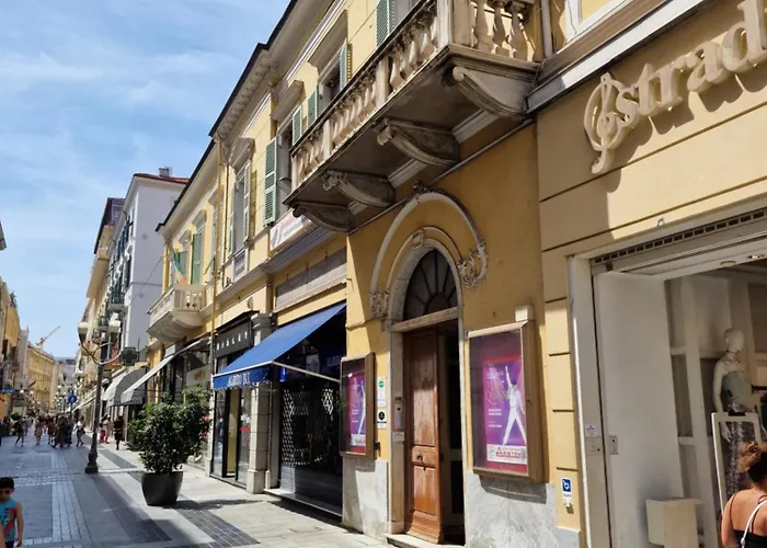 Homeholidaysanremo - Luxe & Glamour * Sanremo